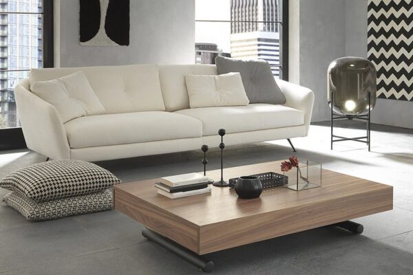 Tavolino trasformabile di design essenziale, modello Febo, disponibile da Tappezzeria Gatti