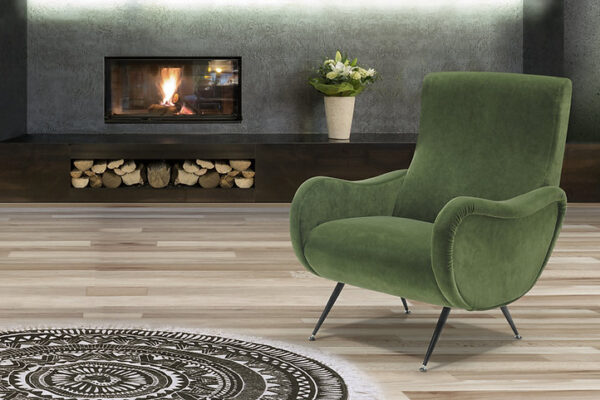 Poltrona moderna e sinuosa, modello Elettra, disponibile da Tappezzeria Gatti